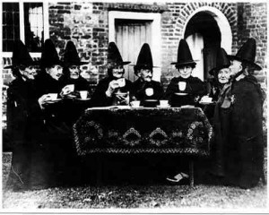 witch_coven-300x240
